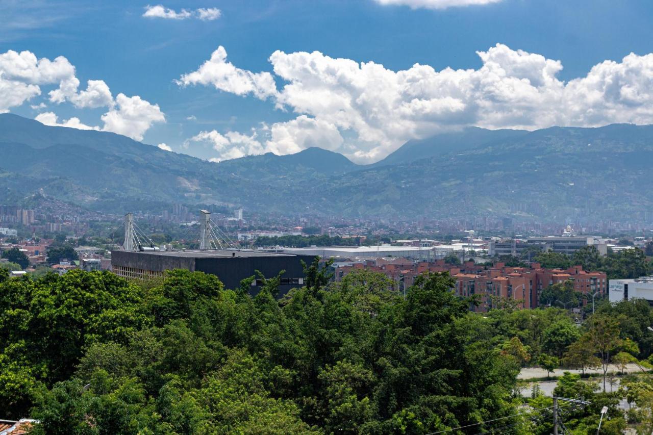Alcazar De Oviedo By Ee Hoteles Medellín Dış mekan fotoğraf